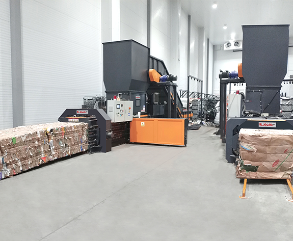 Rusya'nın Öncü Süpermarket Lojistik Merkezinde Atık Paketleme için Otomatik İmha Çözümü